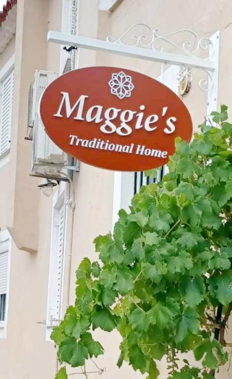 Maggie'S Traditional Home Pylos Bagian luar foto